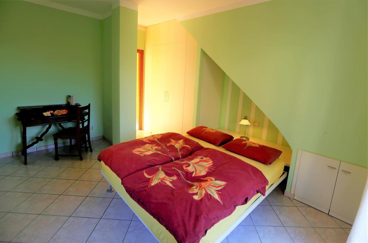 Casa Vista Castelli Apartment Cannobio Luaran gambar
