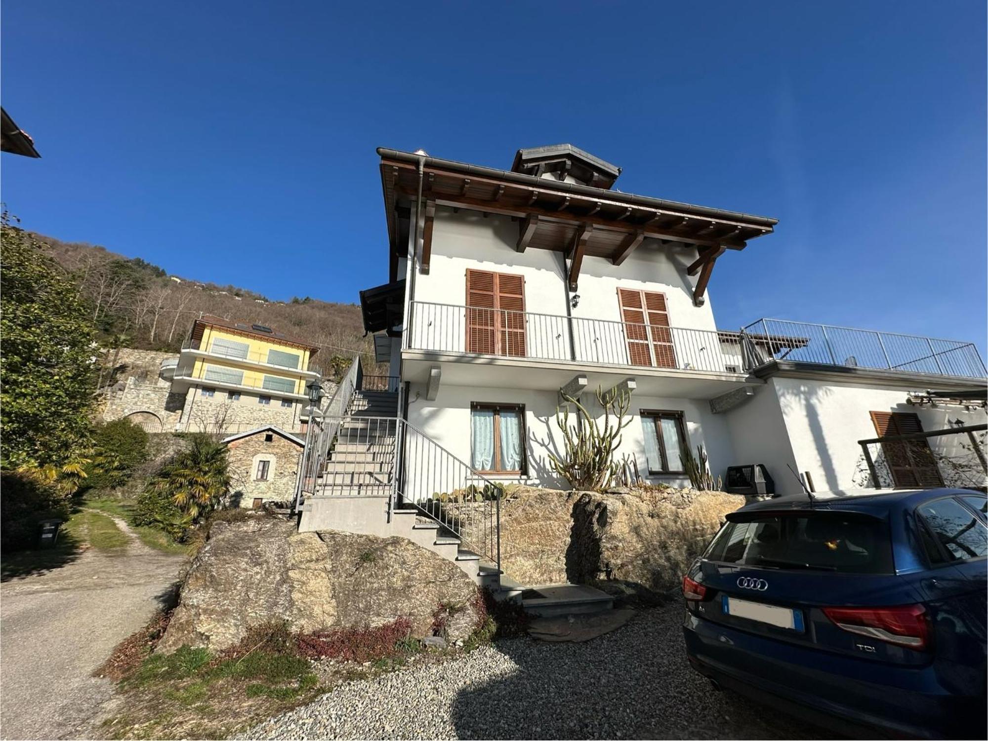 Casa Vista Castelli Apartment Cannobio Luaran gambar